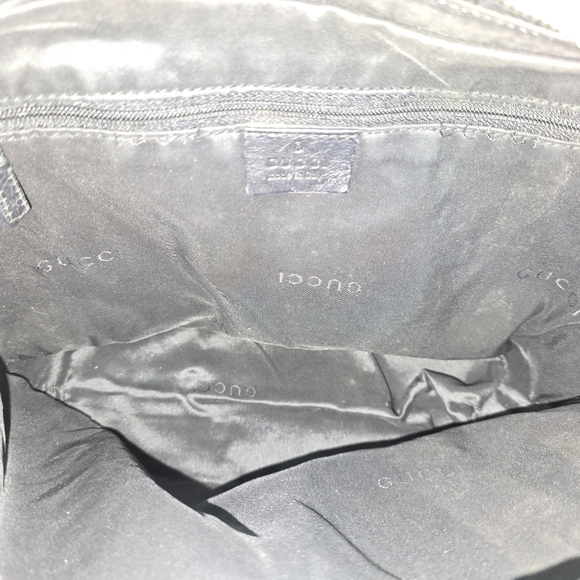 Gucci GG Canvas Hobo Black with Silver Hardware - Picture 11 of 15